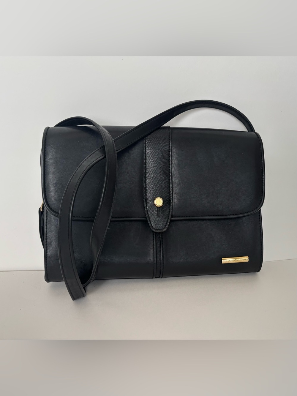 Liz Claiborne Black Shoulder Bag with Gold Hardware